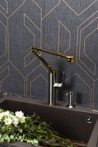 Смеситель Omoikiri Tara-LG-GM латунь/светлое золото/вороненая сталь Смеситель Omoikiri Tara-LG-GM латунь/светлое золото/вороненая сталь