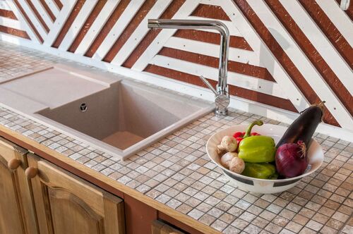 Смеситель Omoikiri Akashi латунь/хром, OAK-CR-35 Смеситель Omoikiri Akashi латунь/хром, OAK-CR-35