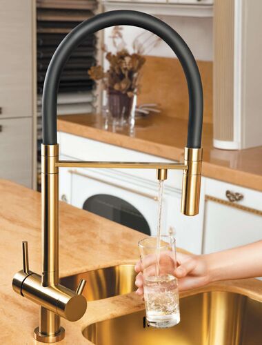 Смеситель Omoikiri Kanto-PVD-LG латунь/светлое золото, 4994014 Смеситель Omoikiri Kanto-PVD-LG латунь/светлое золото, 4994014