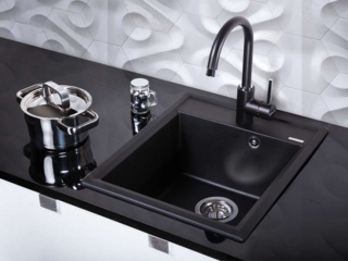 Как устранить сколы в кухонной мойке? Пути решения проблемы