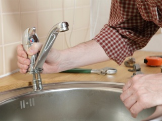 Как отремонтировать однорычажный шариковый смеситель?