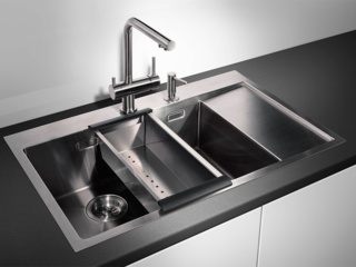 Как выбрать смеситель для кухонной мойки из нержавеющей стали