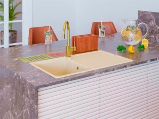 Зачем покупать мойку с крылом в столешницу?