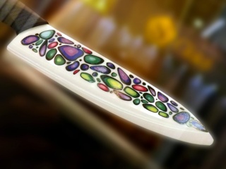 Заточка ножей с помощью водного камня