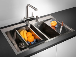 Особенности монтажа мойки из нержавеющей стали