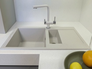 Обустройство и дизайн кухни без окна