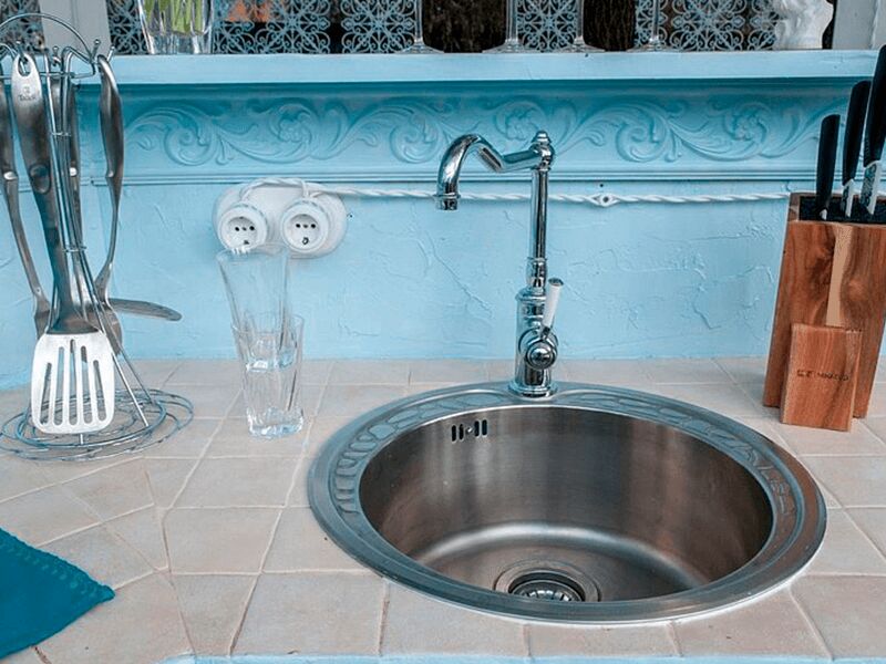 Какая нержавеющая сталь используется в мойках?