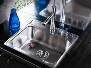 Какая нержавеющая сталь используется в мойках?