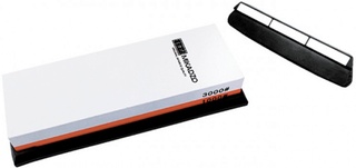 Чем лучше точить кухонные ножи?