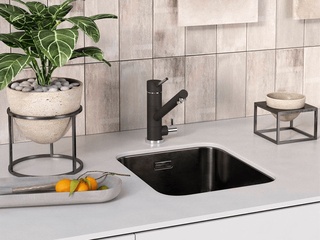 Как бороться с бактериями в кухонной мойке