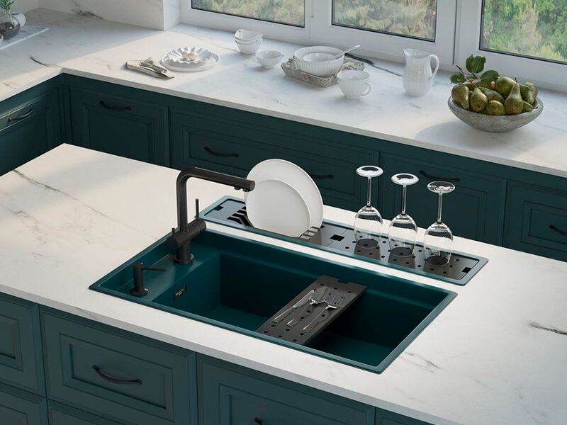 Оснащаем кухню премиальной японской сантехникой