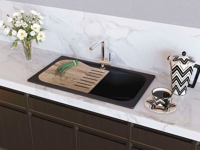 Сантехника Omoikiri для кухни в стиле «барокко»