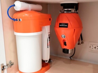 Как демонтировать измельчитель пищевых отходов