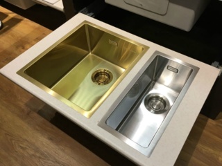 Антибактериальный защитный комплекс с ионами серебра в кухонных мойках Omoikiri 