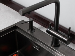 Самые популярные виды кухонных смесителей – достоинства и недостатки конструкции