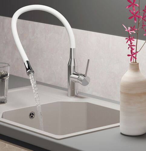 Смеситель Omoikiri Yatomi-BN-WH латунь/нерж. сталь/белый шланг, 4994250